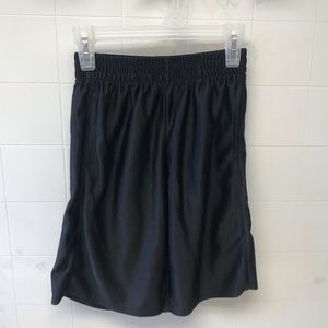 Boys basketball shorts size 8